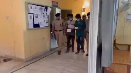 जसपुर: कोतवाली पुलिस ने 2 आरोपियों को 10.73 ग्राम स्मैक के साथ अलग-अलग स्थानों से किया गिरफ्तार