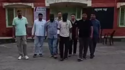 पंचकूला: मर्सिडीज लूटकांड का हुआ खुलासा, सेक्टर-1 में 2 शातिर लुटेरों को गिरफ्तार कर 4 दिन के पुलिस रिमांड पर लिया