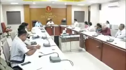 શહેરમાં જિલ્લા સેવા સદન ઇણાજ ખાતે અધિક કલેક્ટરના અધ્યક્ષ સ્થાને ટાસ્ક ફોર્સ સમિતીની બેઠક યોજાઇ