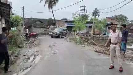 কালীগঞ্জ: মোলান্দি গ্রামে তামান্না মৃত্যুর পর নিরাপত্তা জোরদার করতে নতুন পুলিশ ক্যাম্পের উদ্বোধন করলেন পুলিশ সুপার