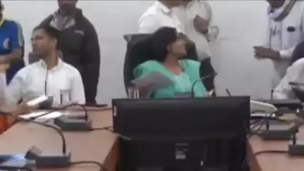 सिवनी: अतिथि शिक्षक को अनावश्यक रूप से अपात्र घोषित करने पर ज़िला कलेक्टर ने ऐरपा के प्रधानाध्यापक को किया निलंबित