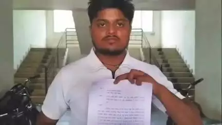 गुनौर: आंगनबाड़ी केंद्र 138, ग्राम महेवा में सहायिका की लापरवाही से बच्चों की पढ़ाई प्रभावित