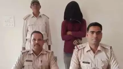 सरैयाहाट: सरैयाहाट/केंदुआ गांव में शादी समारोह में युवक ने पिस्तौल दिखाकर किया हंगामा, पुलिस पहुंची