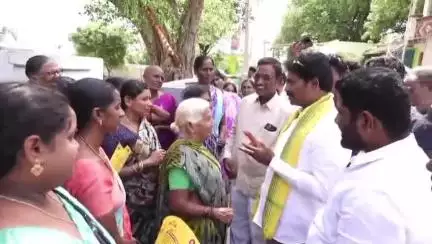 గిద్దలూరు: రాచర్ల మండలంలో ఆగస్టు 15 నుంచి మహిళలకు ఉచిత బస్సు ప్రయాణం ఉంటుందని తెలిపిన ఎమ్మెల్యే అశోక్ రెడ్డి