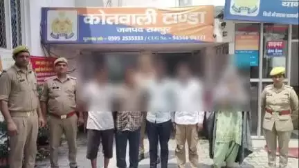 टांडा: मंगलवार को थाना टांडा क्षेत्र से मारपीट, आर्म्स एक्ट व अन्य मामलों में 6 वारंटी आरोपियों को गिरफ्तार किया गया
