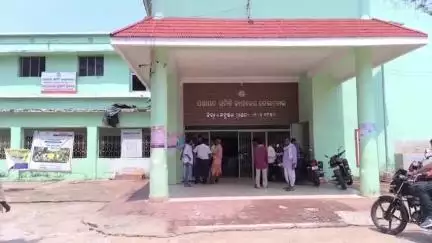 ତେଲକୋଇ: ଲକ୍ଷ୍ମୀନାରାୟଣ ପୁର ,ସ୍ୱାମୀ ମୃତ୍ୟୁର ସାତବର୍ଷ ବିତିଯାଇ ଥିଲେବି ଉତ୍ତାରୁ ବଞ୍ଚିତ ,ଚାରିକୁନି ଛୁଆକୁ ନେଇ ପରିବାର ସମସ୍ୟାରେ #Jansamasya
