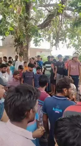 सहसपुर लोहारा: ग्राम बरबसपुर में दो पक्षों के बीच हुई मारपीट, 3 से अधिक लोग घायल; जिला अस्पताल में भर्ती