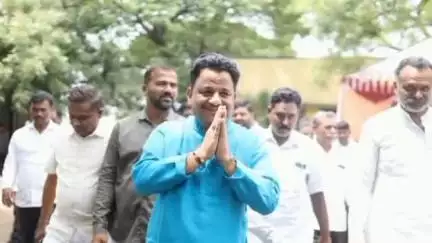 ಸಿಂದಗಿ: ಪಟ್ಟಣದಲ್ಲಿ ಕೃಷಿ ಯಂತ್ರೋಪಕರಣ ವಿತರಣೆ ಮಾಡಿದ ಶಾಸಕ ಅಶೋಕ‌ ಮನಗೂಳಿ