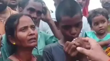 घाटमपुर: दलेलपुर में स्कूल जाने के डर से झाड़ी में छिपा छात्र, पुलिस ने छात्र को ढूंढने के लिए 7 घंटे नहर में चलाया सर्च ऑपरेशन
