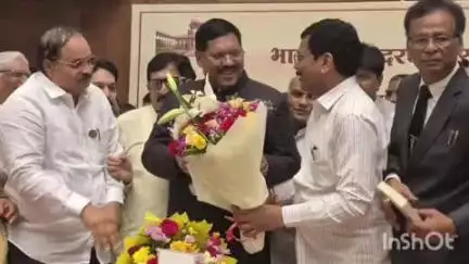 वाशिम: भारताचे सरन्यायाधीश भूषण गवई यांचा मुंबई येथे महाराष्ट्र विधानमंडळातर्फे सत्कार समारभ आ. शाम खोडे उपस्थित