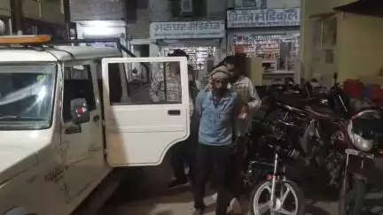 लूनकरनसर: भगत सिंह स्टेडियम के पास दो बाइकों की भिड़ंत, दोनों बाइकों के चालक हुए घायल