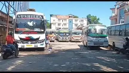 শিৱসাগৰ: সদৌ অসম মটৰ পৰিবহণ সন্থাৰ বন্ধৰ সৰ্বাত্মক প্ৰভাৱ শিৱসাগৰত