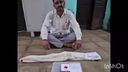 ધ્રાંગધ્રા: કોંઢ ગામેથી રિવોલ્વર અને ડબલ બેરલ બંદૂક સાથે એક શખ્સ ઝડપાયો ભત્રીજા-કૌટુંબિક ભાણેજે સોશિયલ મીડિયામાં ફોટો અપલોડ કર્યાહતા