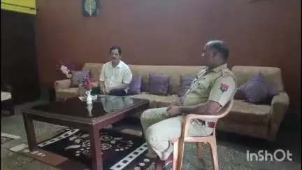 एटा: मारहरा में सपा जिलाध्यक्ष को आज के धरने से पूर्व किया गया हाउस अरेस्ट, वीडियो आए सामने