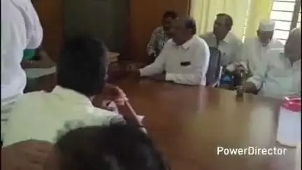 ಕೊಳ್ಳೇಗಾಲ: ಪಟ್ಟಣದಲ್ಲಿ ಲಕ್ಷಾಂತರ ರೂ. ಬಾಡಿಗೆ ಉಳಿಸಿಕೊಂಡಿದ್ದ 30 ಮಳಿಗೆಗಳಿಗೆ ಬೀಗ