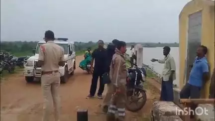 అదిలాబాద్ అర్బన్: తాంసి మండలం మత్తడి వాగు ప్రాజెక్టు లో గల్లంతైన యువకుని మృతదేహం ఎట్టకేలకు లభ్యం