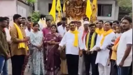 हिंगोली: पुण्यश्लोक अहिल्यादेवी होळकर जागर यात्रेचे बोरी शिकारी येथे भव्य स्वागत