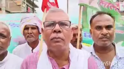 अरवल: सदर प्रखंड में बिहार बंद सभा में अरवल विधायक महानंद सिंह ने केंद्र सरकार और चुनाव आयोग पर लगाए गंभीर आरोप
