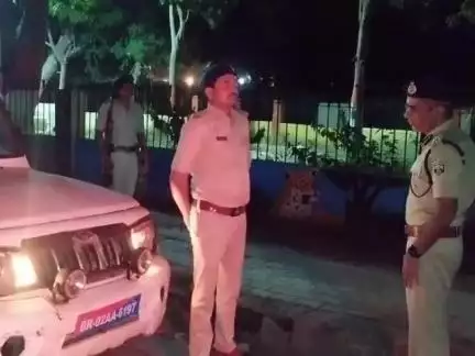 गया टाउन सीडी ब्लॉक: SSP आनंद कुमार ने शहरी क्षेत्रों का किया औचक निरीक्षण, विधि-व्यवस्था सुदृढ़ रखने पर दिया ज़ोर