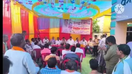 सेन समाज के सामुदायिक भवन के भूमिपूजन एवं देशहा सेन समाज के त्रैमासिक अधिवेशन कार्यक्रम में शामिल हुए MLA संदीप साहू