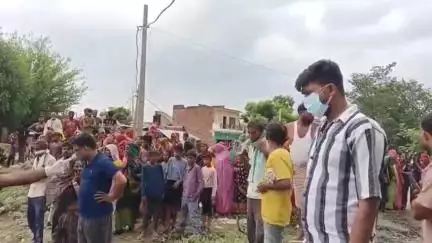 इटावा: इकदिल के जोधपुर गांव में 3 दिन से लापता अधेड़ का शव तालाब में मिलने से फैली सनसनी, पुलिस जांच में जुटी