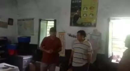 पोखरी: कुमेड़ा में नोडल अधिकारी ने मतदेय स्थल का निरीक्षण किया, तीन दिन में व्यवस्था सुधारने के दिए निर्देश