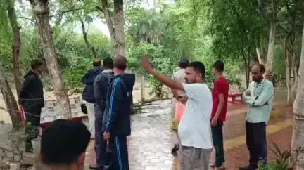 नरसिंहपुर: सिंगरी नदी में डूबे 3 बच्चों में से 1 का शव बरामद, SDRF टीम का रेस्क्यू ऑपरेशन जारी