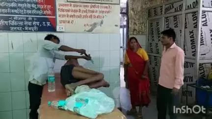 मैनपुरी: भोगांव क्षेत्र में खेत पर काम करने गए किसान ने अज्ञात कारणों से जहरीले पदार्थ का सेवन किया