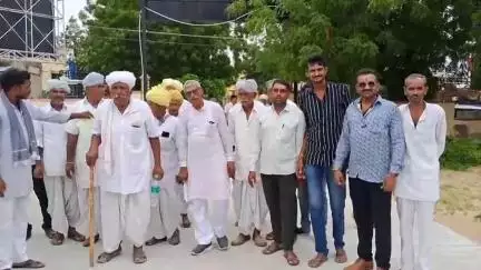सांचोर: बालेरा ग्राम में मंदिर चोरी पर एफआईआर में धांधली का आरोप, ग्रामीणों ने ADM को सौंपा ज्ञापन