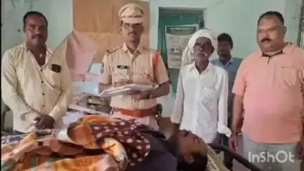 మానకొండూరు: భార్య దూషించందని భర్త ఆత్మహత్య వీణవంక మండలం కోర్ కల్లో విషాదం