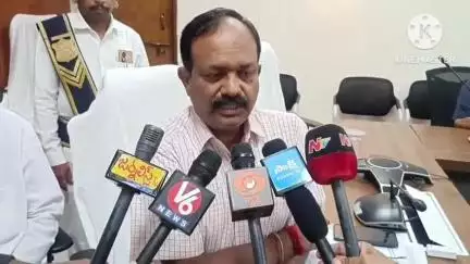 కొత్తగూడెం: 10వ తేదీ నుంచి మండల కేంద్రాల్లో ఆధార్ కేంద్రాల ఏర్పాటు: అడిషనల్ కలెక్టర్ వేణుగోపాల్
