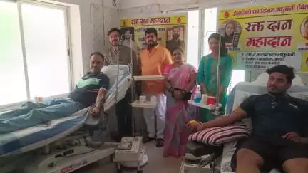 पंडौल: सदर अस्पताल के ब्लड बैंक में जरूरतमंदों के लिए रक्तदान शिविर का आयोजन किया गया