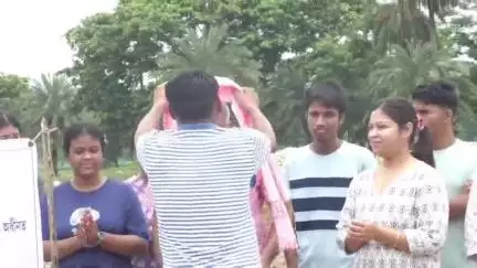 মাটিয়া: কৃষ্ণাইত কৃষি বিভাগৰ সমূহীয়া কঠিয়াতলীত উন্নত জাতৰ নুমলি ধানৰ কঠিয়া ৰোপন কাৰ্যসূচী ৰূপায়ন কৰে জিলা কৃষি বিষয়াই