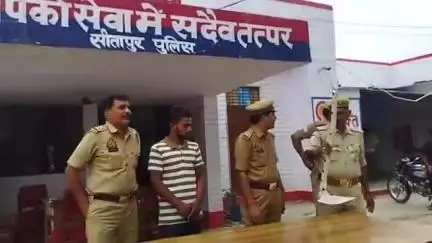 बिसवां: रेउसा के बांधे पुरवा गांव में फावड़े से हत्या के मामले में पुलिस ने हत्यारोपी छोटे भाई को गिरफ्तार कर जेल भेजा
