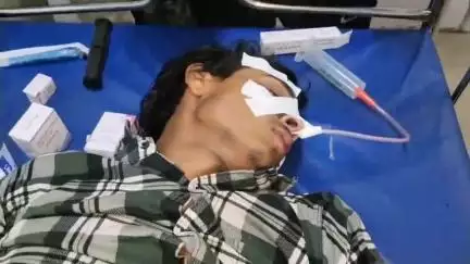 महोबा: सिजहरी गांव के एक युवक ने अज्ञात कारणों से किया जहरीले पदार्थ का सेवन, जिला अस्पताल में उपचार जारी