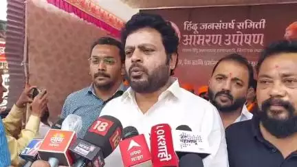 करवीर: आताचे सरकार हे हिंदुत्ववादी सरकार नसून ढोंगी सरकार आहे -  ठाकरे गटाचे जिल्हाप्रमुख रविकिरण इंगवले