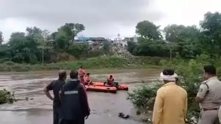 नरसिंहपुर: सिंगरी नदी में डूबे युवक जाकिर खान का शव बरामद, एसडीआरएफ टीम ने की खोज