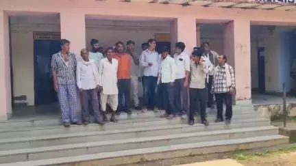 कोटड़ी: उदलियास के चतरपुरा सहित आस-पास के गांवों में ऑनलाइन तरमीम में गड़बड़ी से किसानों की जमीनें इधर-उधर, सुधार की मांग