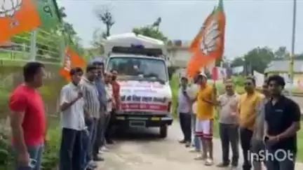 भोटा: बड़सर भाजपा ने मंडी आपदा से प्रभावित लोगों के लिए राशन की पांचवी और छठी गाड़ी रवाना की