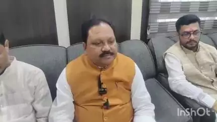 अररिया: बीजेपी सांसद ने नेता प्रतिपक्ष तेजस्वी यादव को दी चुनौती, कहा- हिम्मत है तो मतदाता पुनरिक्षण विषय पर कर लें हमसे डिबेट