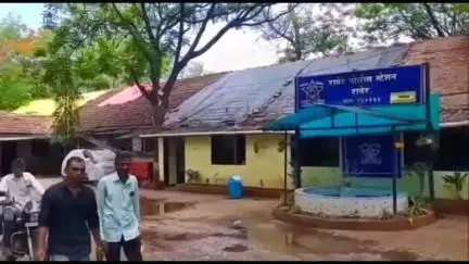 रावेर: बऱ्हाणपूर रोडवरील स्वास्तिक टॉकीज समोर गुटखा नेणारे वाहन पकडले,६ लाख ३४ हजाराचा मुद्देमाल जप्त,रावेर पोलिसात गुन्हा दाखल