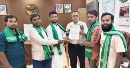 #सम्भल_जनपद विभिन्न समस्याओं को लेकर ज्ञापन।
#Sambhal_district Memorandum regarding various problems.
#rajendra_yadav 
#National_President
#भारतीय_किसान_संगठन