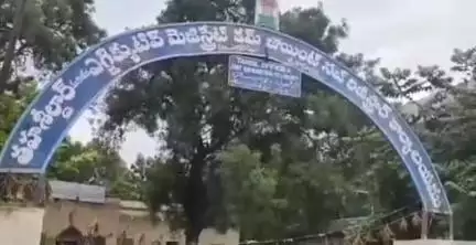 ఎల్లారెడ్డి: ఎల్లారెడ్డి పట్టణంలో సిఐటియు ఆధ్వర్యంలో భారీ ర్యాలీ