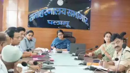 मेदिनीनगर (डालटनगंज): पलामू में जून में 25 सड़क दुर्घटनाएं, 19 की मौत, 21 घायल, डीसी ने दिए नियंत्रण के निर्देश