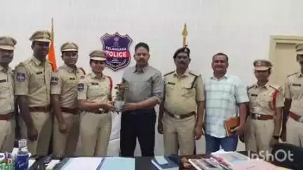 వనపర్తి: పోలీస్ అధికారులు క్రమశిక్షణ అంకితభావంతో నిజాయితీగా విధులు నిర్వహించాలన్న వనపర్తి జిల్లా ఎస్పీ రావులగిరిథర్ ఐపీఎస్
