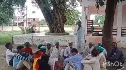 बिंदकी: कसियापुर पावर हाउस में भाकियू अराजनैतिक गुट ने बिजली, पानी, खाद और सफाई की समस्याओं को लेकर किया धरना प्रदर्शन