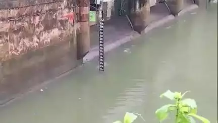 করবুক: করবুক মহাকুমার অন্তর্গত ডুম্বুর বাধের জল এখনও নিয়ন্ত্রণে রয়েছে, জানালেন ডিসিএম