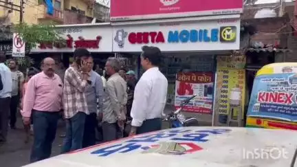 ઉધના: શહેરના પાંડેસરામાં જય અંબે જ્વેલર્સની દુકાનમાં રૂ. 3 લાખથી વધુની ચોરી, દિવાળમાં ગાબડું પાડી તસ્કરો પ્રવેશ્યા હતા