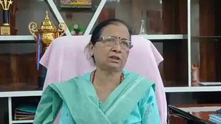 ବଲାଙ୍ଗୀର: ଭୀମଭୋଇ ମେଡ଼ିକାଲରେ ଚିକିତ୍ସା ଅବହେଳାକୁ ନେଇ କାର୍ଯ୍ୟାଳୟରେ ପ୍ରତିକ୍ରିୟା ରଖିଲେ ଡିନ ଡ଼ ସ୍ଵର୍ଣ୍ଣପ୍ରଭା ପ୍ରଧାନ