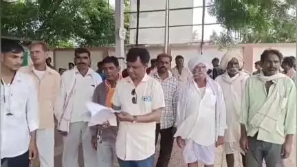खरगौन: किसानों ने जैविक खेती में फर्जीवाड़े की शिकायत कर की 4 समिति संचालकों पर FIR की मांग, 8 दिन बाद आंदोलन की चेतावनी